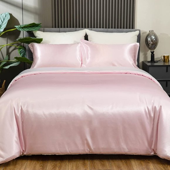 New Cooling Satin Comforter Set Soft Silky Cooling Down Alternative Reversible T - Picture 1 of 7